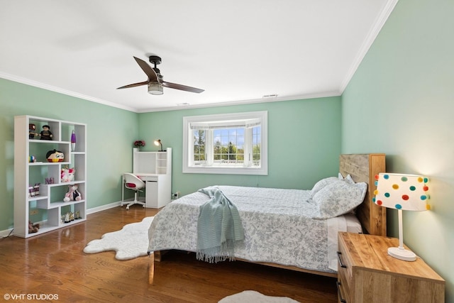 30 Rue Foret, Lake Forest, IL 60045 - bedroom featuring ornamental molding, wood finished floors, ceiling fan, and baseboards