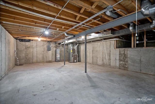 1207 Pennsbury Ln, Aurora, IL 60502 - unfinished below grade area featuring gas water heater and heating unit