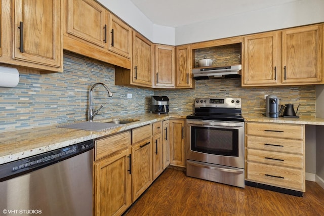 4250 Saratoga Ave Unit 301, Downers Grove, IL 60515 - kitchen featuring decorative backsplash, dark wood-style flooring, appliances with stainless steel finishes, a sink, and under cabinet range hood