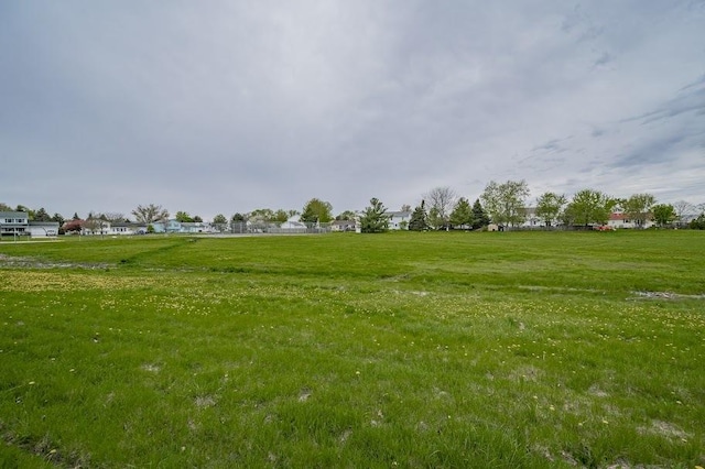 227 N Hickory St, Cortland, IL 60112 - view of grassy yard