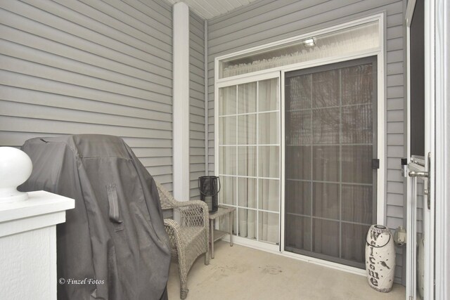 2215 Aurora Dr Unit 6, Pingree Grove, IL 60140 - view of entrance to property