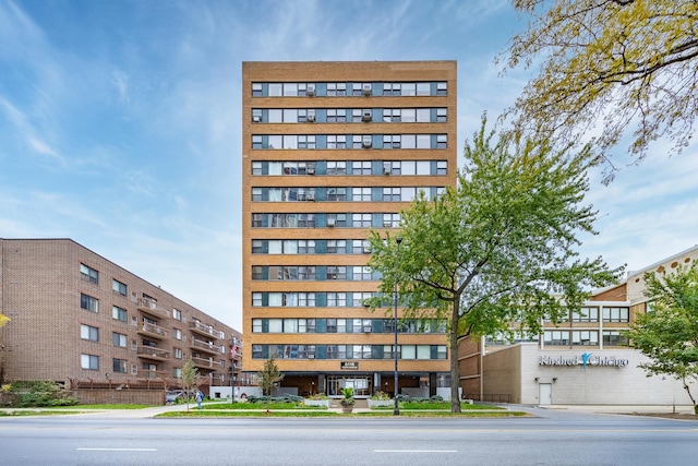 6118 N Sheridan Rd Unit 304, Chicago, IL 60660 - view of property