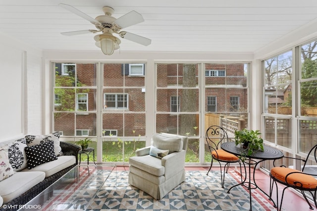 2334 Central Park Ave, Evanston, IL 60201 - sunroom featuring a ceiling fan