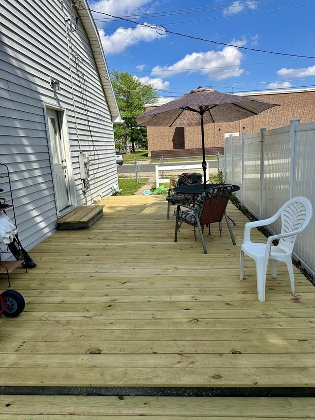 412 E 5th St, Rock Falls, IL 61071 - view of deck
