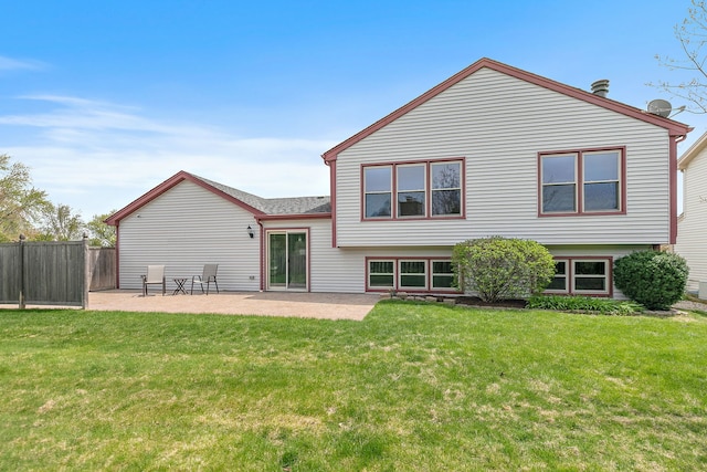 705 Old Mill Grove Rd, Lake Zurich, IL 60047 - back of property featuring fence, a patio, and a yard