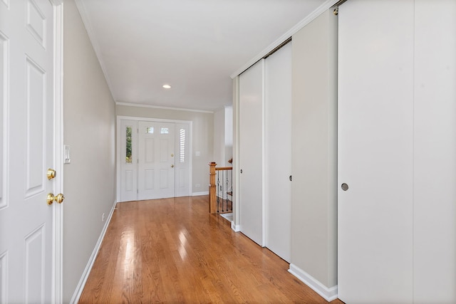 705 Old Mill Grove Rd, Lake Zurich, IL 60047 - foyer entrance featuring recessed lighting, baseboards, ornamental molding, and light wood finished floors
