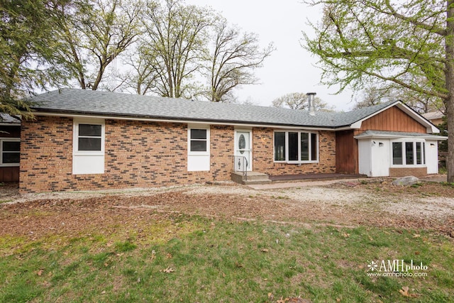 2214 N Bur Oak Ct, Bonfield, IL 60913 - single story home featuring brick siding