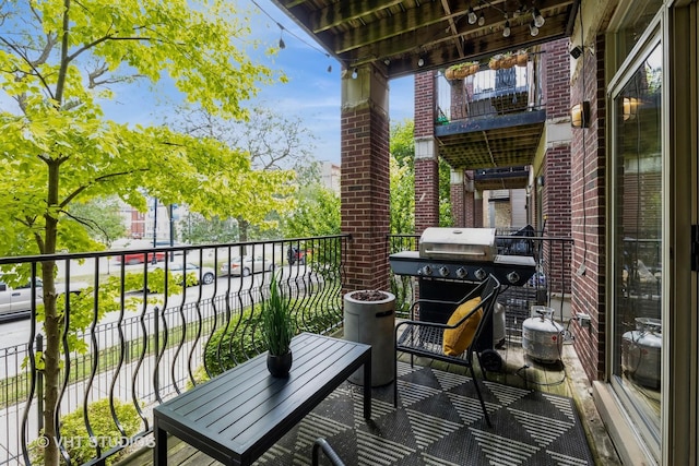 4220 S King Dr Unit 2S, Chicago, IL 60653 - balcony with grilling area
