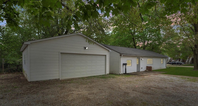 902 N Lincoln Ave, Urbana, IL 61801 - view of detached garage