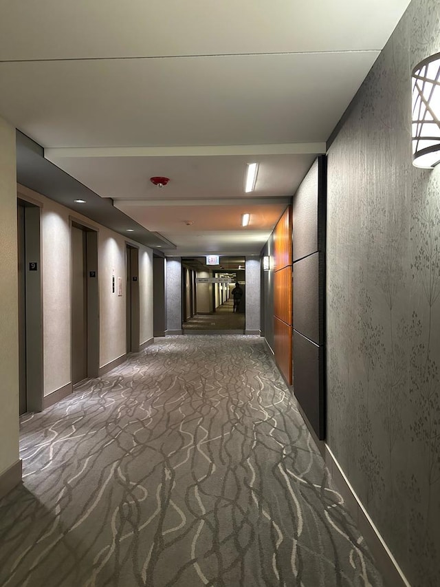 400 E Randolph St Unit 921, Chicago, IL 60601 - hallway with baseboards and elevator
