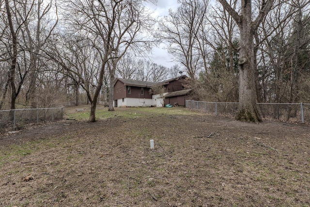 view of yard with fence