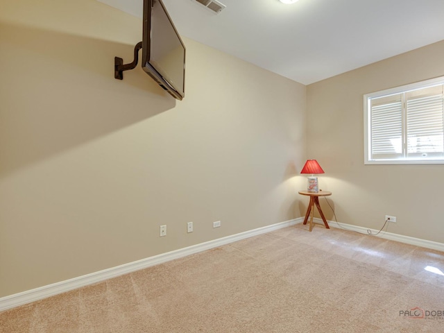 1341 N Home Ct, Palatine, IL 60074 - empty room featuring baseboards and light colored carpet