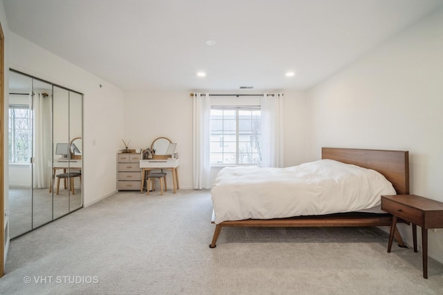bedroom featuring carpet and recessed lighting