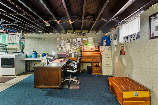 office with independent washer and dryer