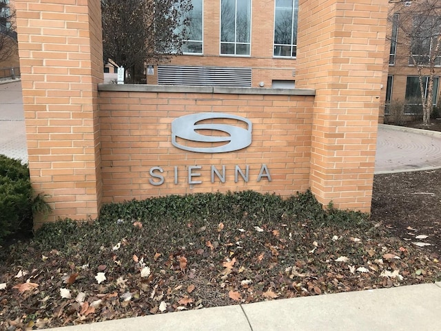 1740 Oak Ave Unit 307, Evanston, IL 60201 - view of community / neighborhood sign