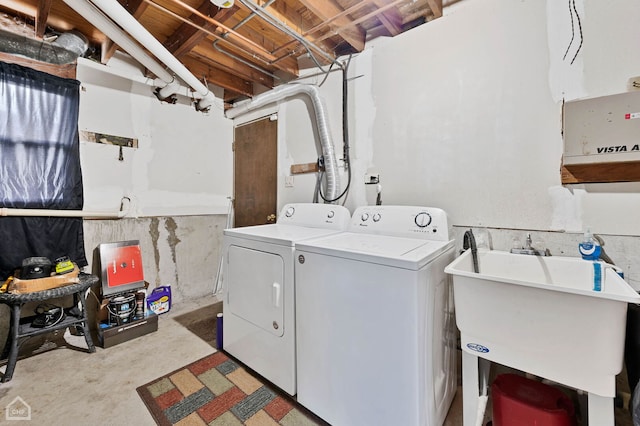 710 E 194th St, Glenwood, IL 60425 - laundry room with laundry area, a sink, and separate washer and dryer
