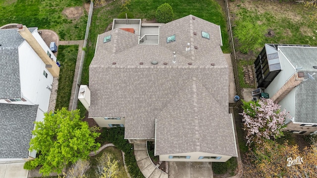 143 Midway Ln, Vernon Hills, IL 60061 - birds eye view of property