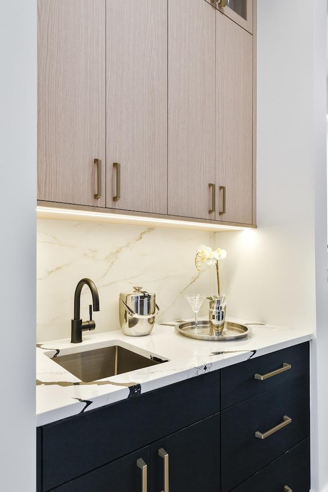 4014 N Kimball Ave, Chicago, IL 60618 - bar with a sink and decorative backsplash