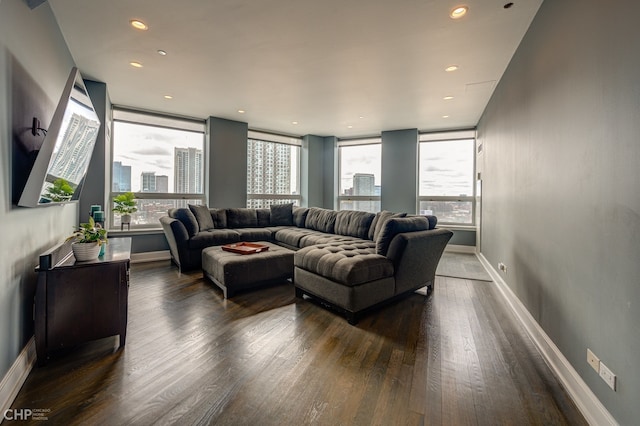 600 N Kingsbury St Unit 1902, Chicago, IL 60654 - living area with baseboards, recessed lighting, and dark wood-style flooring