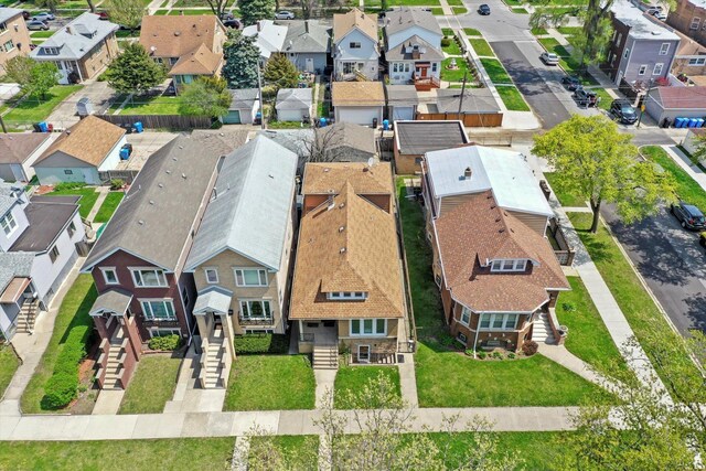 birds eye view of property featuring a residential view