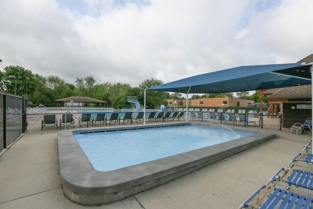 1525 Swallow St, Naperville, IL 60565 - community pool featuring fence and a patio
