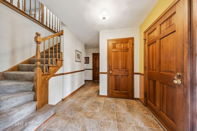 1525 Swallow St, Naperville, IL 60565 - foyer featuring stairs and baseboards