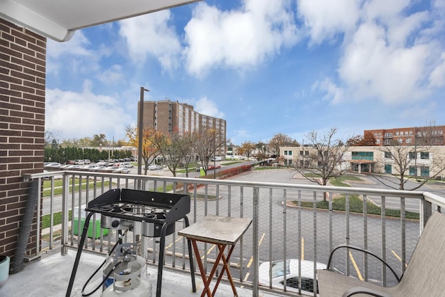 900 Center St Unit 2I, Des Plaines, IL 60016 - view of balcony