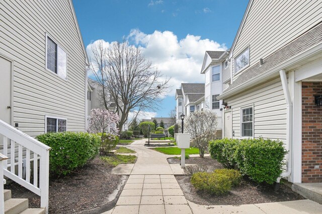view of community featuring a residential view