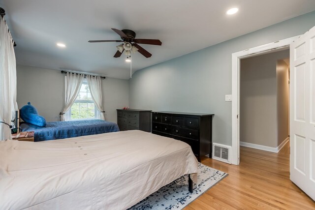 6700 N Monticello Ave, Lincolnwood, IL 60712 - bedroom featuring visible vents, recessed lighting, light wood-style floors, and baseboards