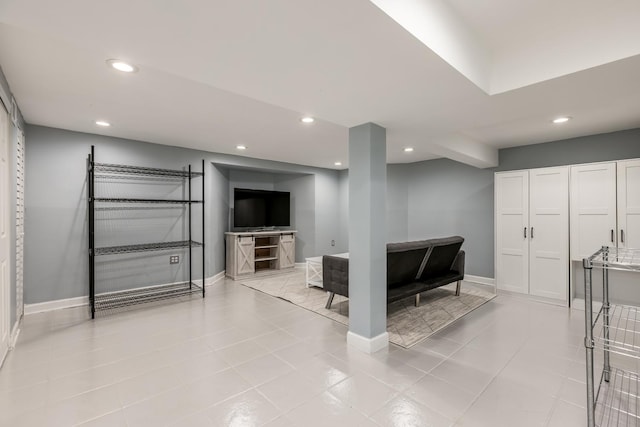6700 N Monticello Ave, Lincolnwood, IL 60712 - interior space with recessed lighting and baseboards
