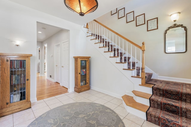 1929 Robincrest Ln, Glenview, IL 60025
