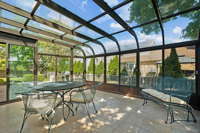6338 Parkwood Ct, Oak Forest, IL 60452 - sunroom featuring outdoor dining space