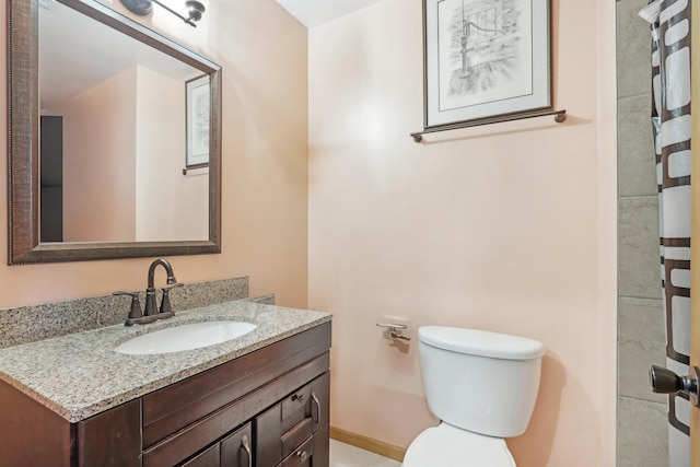 810 E Kings Row Unit 6, Palatine, IL 60074 - full bath featuring vanity, a shower with curtain, and toilet