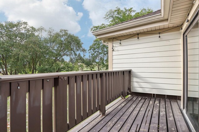 810 E Kings Row Unit 6, Palatine, IL 60074 - view of wooden deck