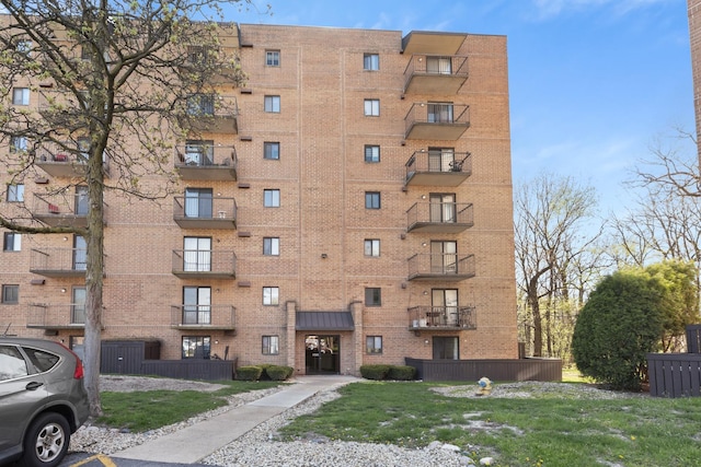 6040 Lake Bluff Dr Unit 202, Tinley Park, IL 60477 - view of building exterior