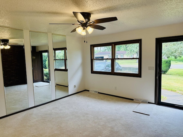 5872 S Beebe Dr, Rochelle, IL 61068 - photo 3