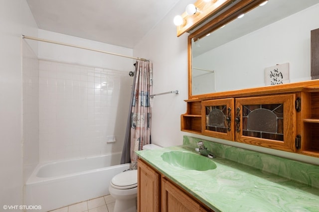1141 E Randville Dr, Palatine, IL 60074 - full bath featuring toilet, tile patterned flooring, vanity, and shower / tub combo with curtain