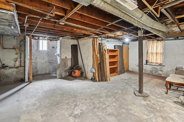 108 N Channing St, Elgin, IL 60120 - view of below grade area