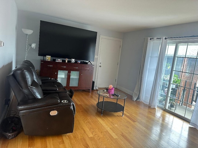 6255 S Mason Ave Unit 3D, Chicago, IL 60638 - living area featuring light wood-style floors