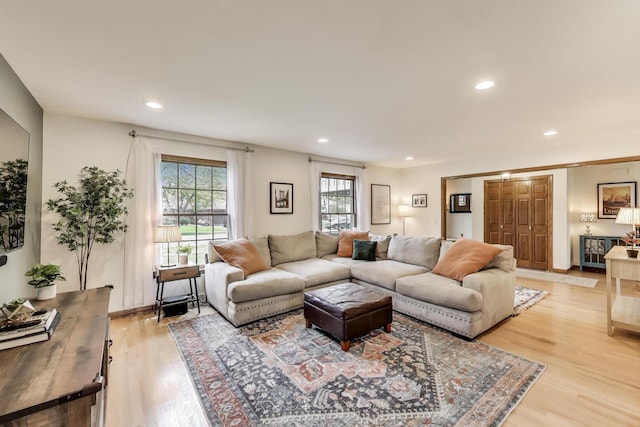 1608 N Douglas Ave, Arlington Heights, IL 60004 - living room featuring light wood finished floors and recessed lighting