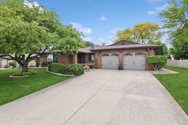104 Haverhill Ln, Schaumburg, IL 60193 - ranch-style home featuring brick siding, a garage, and driveway