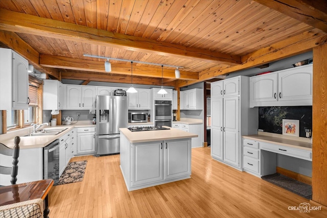 405 Cambridge Way, Bolingbrook, IL 60440 - kitchen featuring stainless steel appliances, a sink, a kitchen island, wooden ceiling, and light wood-style floors