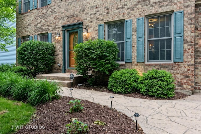 1057 Ponca Dr, Batavia, IL 60510 - entrance to property featuring brick siding