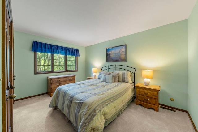 22W281 Mccarron Rd, Glen Ellyn, IL 60137 - bedroom featuring light carpet and baseboards