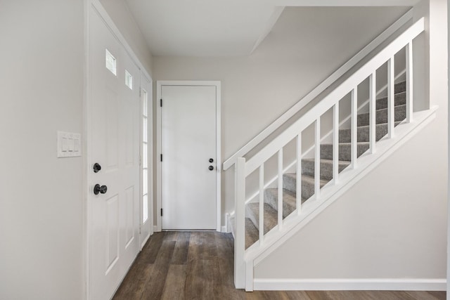 282 Ascot Ln, Streamwood, IL 60107 - entrance foyer with wood finished floors