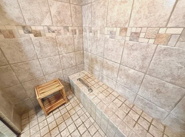 room details with a tile shower