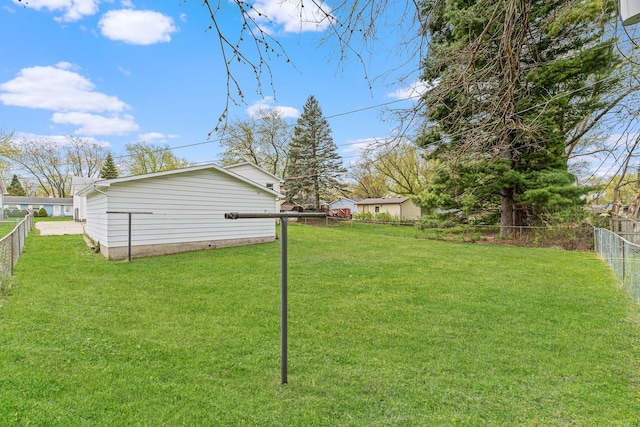 18624 W Pamela Pl, Gurnee, IL 60031 - view of yard with a fenced backyard