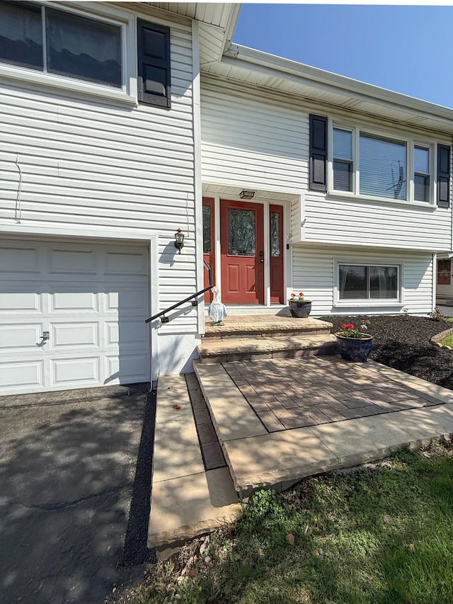 view of front of house featuring an attached garage