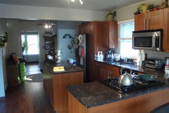 528 N Ave, Barrington, IL 60010 - photo 5