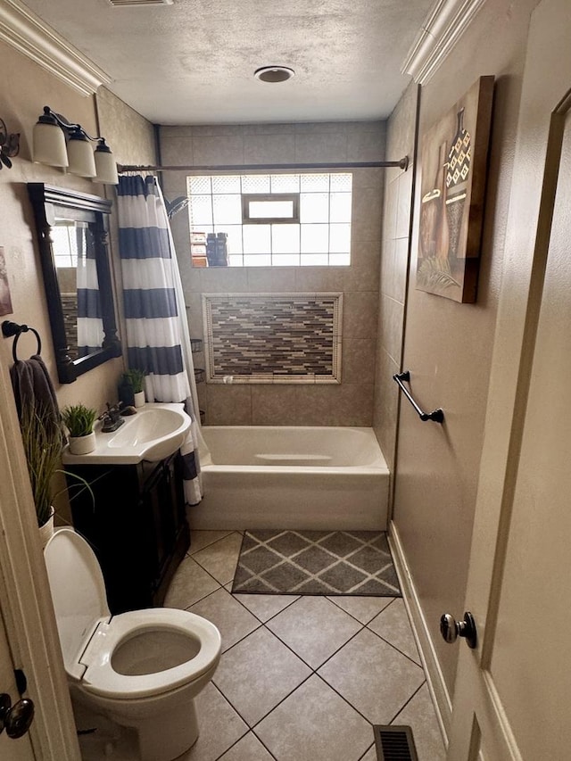 3825 W Pippin St, Chicago, IL 60652 - full bath with a textured ceiling, visible vents, tile patterned floors, toilet, and shower / bathtub combination with curtain
